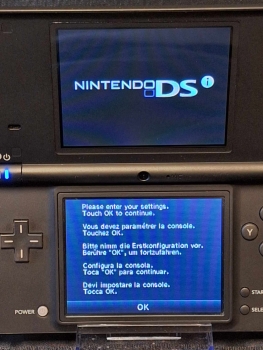 Nintendo DSi Konsole in OVP - Schwarz